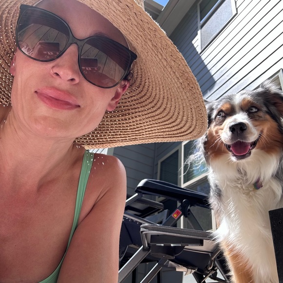 Meet your Posher, Cheryl - Picture 3 of 8